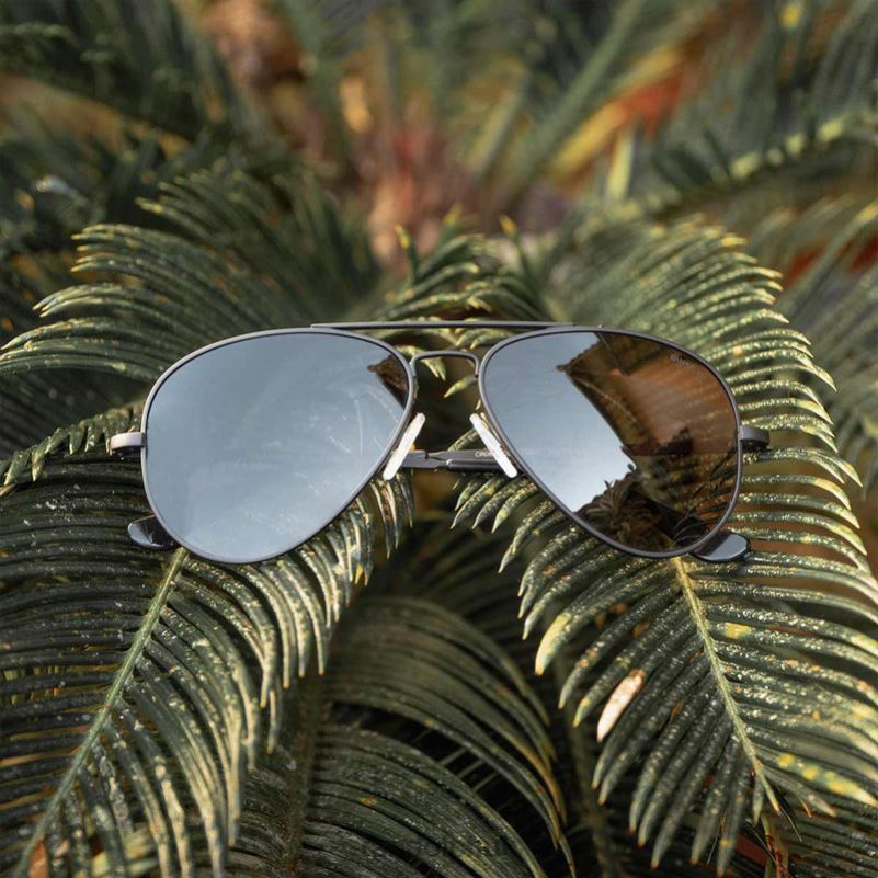 Concorde 4 Matte Black & AGX0J2LX124 Randolph Non-Polarized Glass Lens